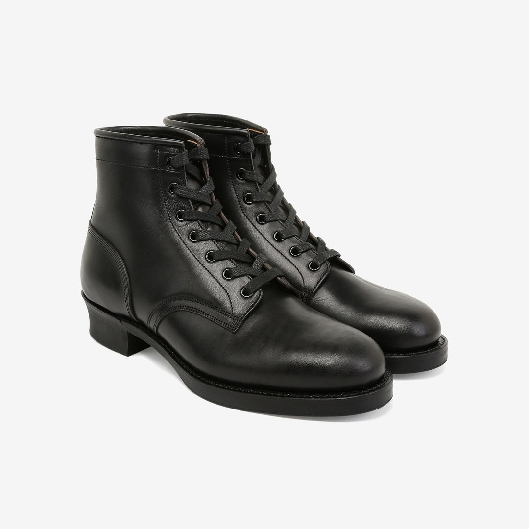 Moto Lot 1020 service boots Italian horsebutt leather black front view 3