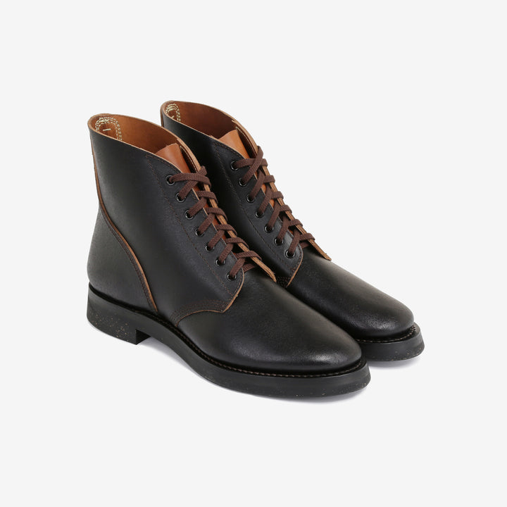 Skoob Infantry M-43 boots Horween waxed flesh leather black side view