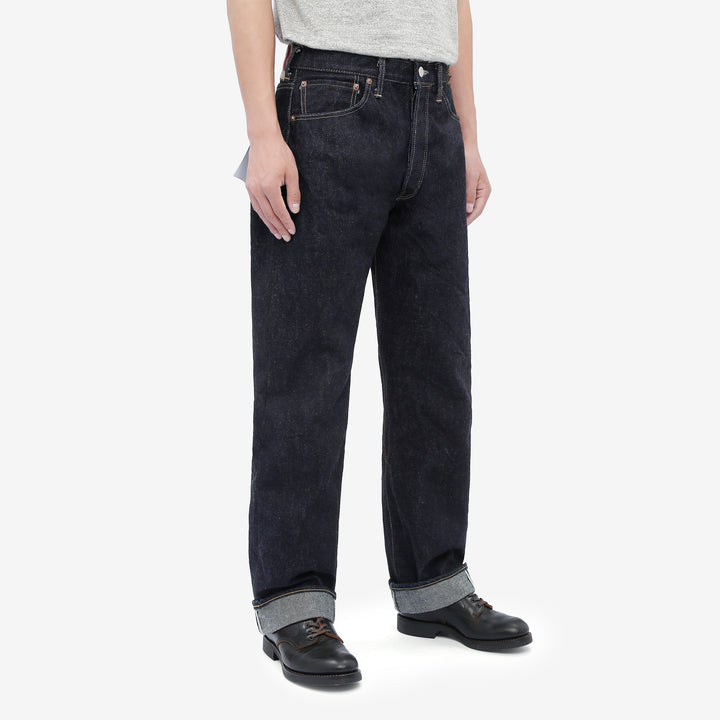 Deluxeware DX7022 22oz Selvedge Denim Jeans – Model Front Three-Quarter Fit