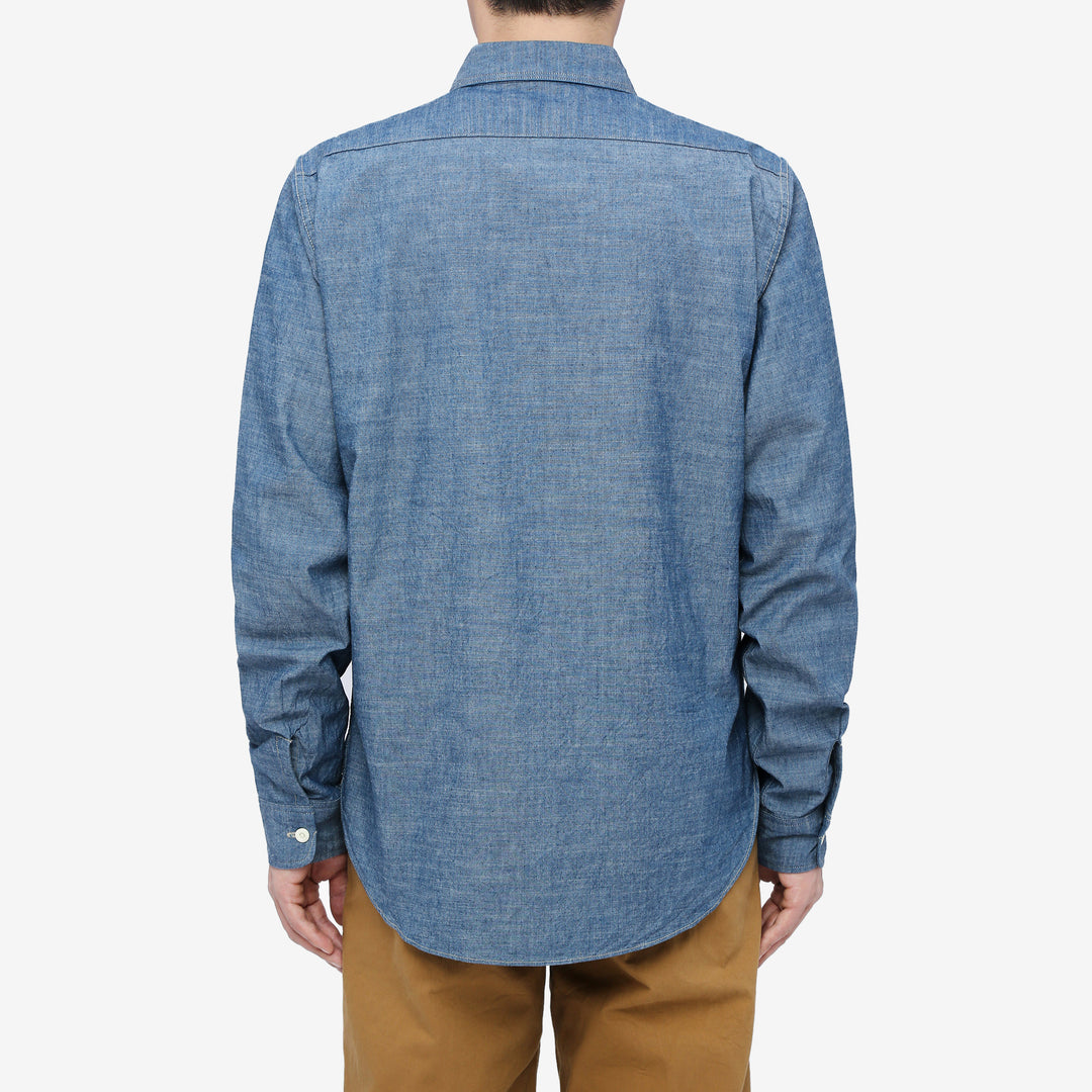 Deluxeware 7623 7oz selvedge chambray work shirt light indigo wear image back