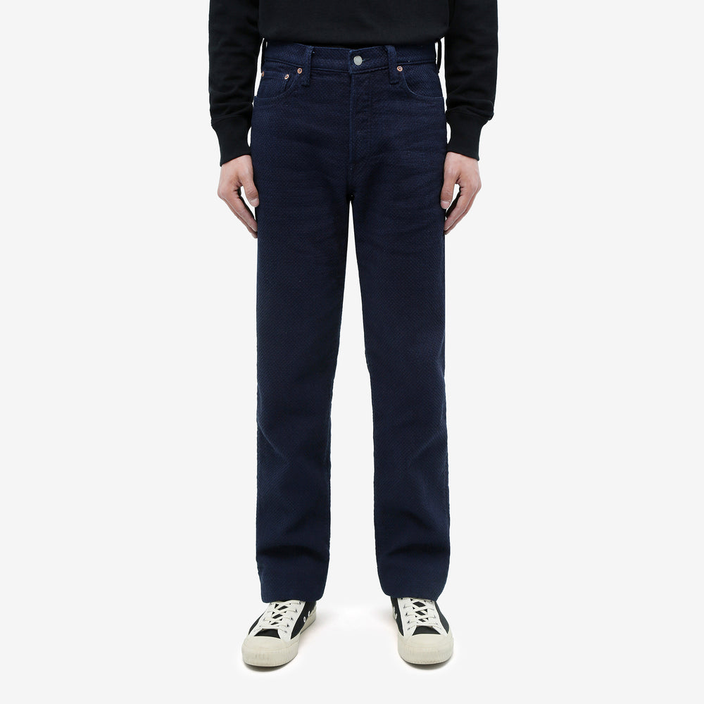 OMOTO DENIM 0621 Ori-Sashi Indigo Sashiko Trousers Relaxed Tapered Fit - Model Front View