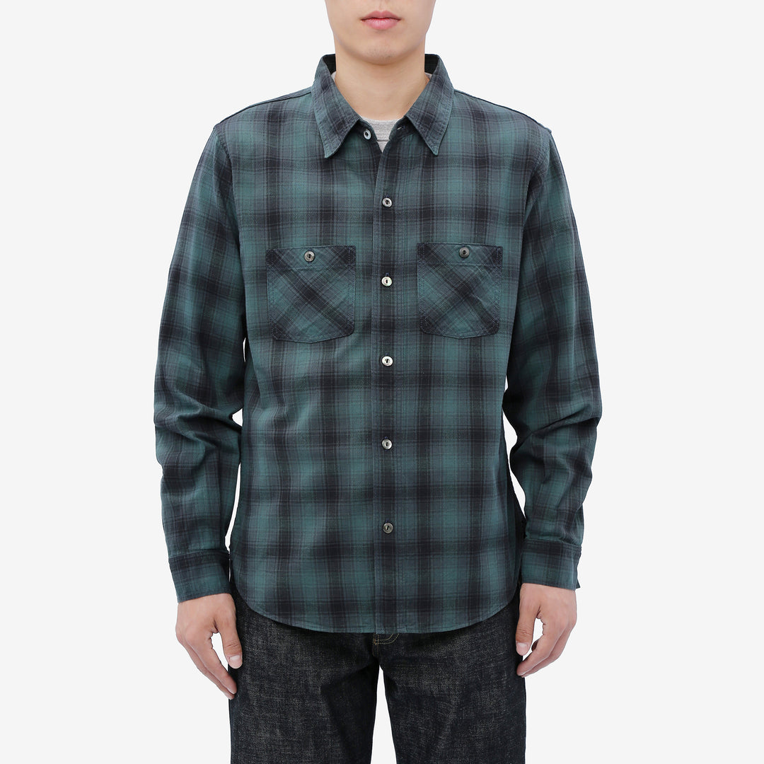 Deluxeware LV-36 Amundsen Dobby Ombre Check Shirt – Model Front View