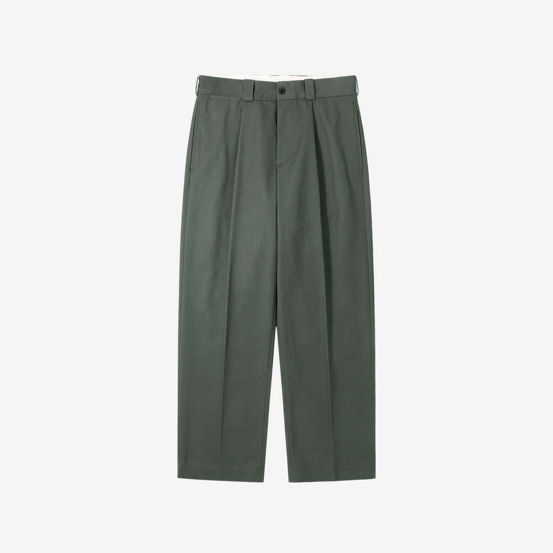 WASEW WSW-25A-010 Vat-Dyed Chino One-Tuck Trousers in wide straight fit, made in Japan front view