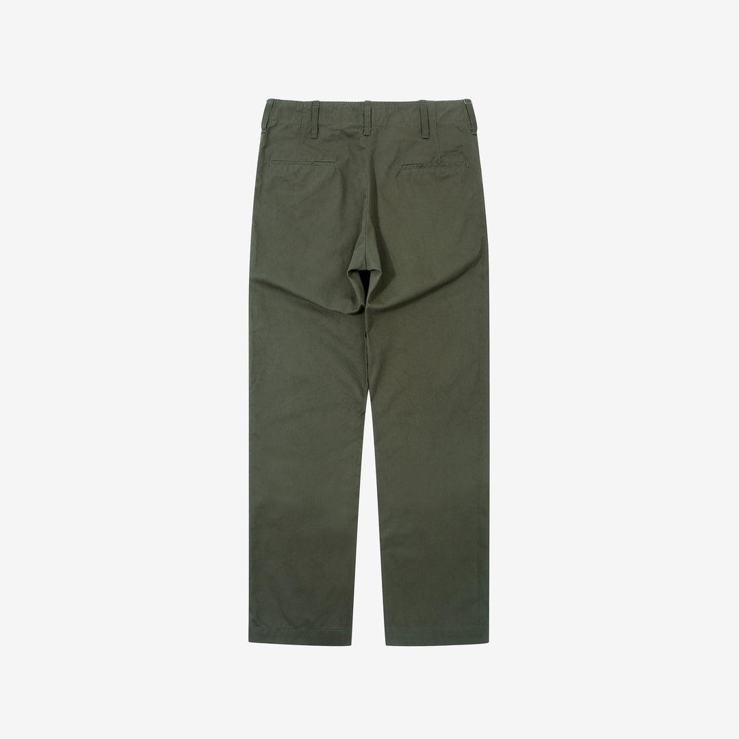 Deluxeware 946A MIL-SPEC ’46 Chino Trousers in Army Green – Back View