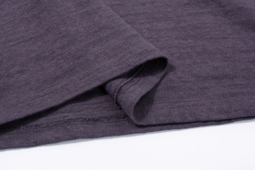 UES 652321 No.8 Slub Yarn Heavyweight T-Shirt – Eggplant Side Seam Construction