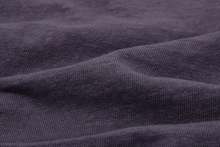 UES 652321 No.8 Slub Yarn Heavyweight T-Shirt – Eggplant Slub Nep Fabric Texture