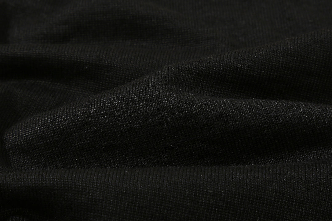 Un-Useless 170205 linen KNITEE short sleeve crew neck pocket knit T-shirt made in Japan black fabric close up