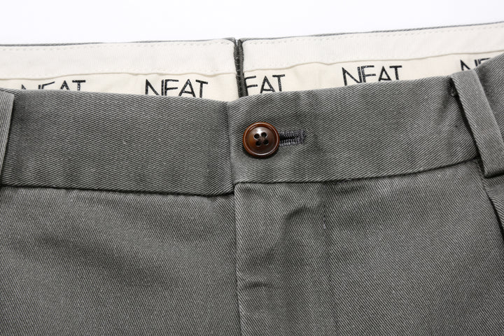 Neat 26-01NC Classic Wide Tapered Chinos - Faded Grey