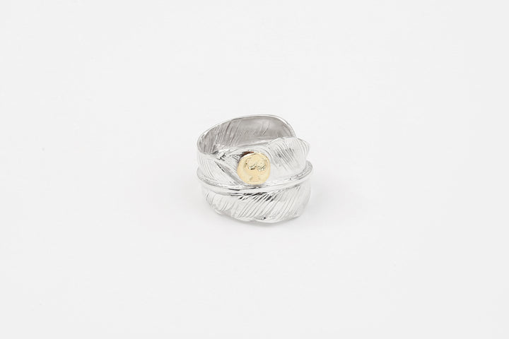 Moto Hideo Motoike RG-01 Kazekiri Feather Ring with K18 Gold Accent full view_2