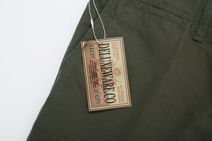 Deluxeware 946A MIL-SPEC ’46 Chino Trousers in Army Green – Deluxeware Product Tag Detail