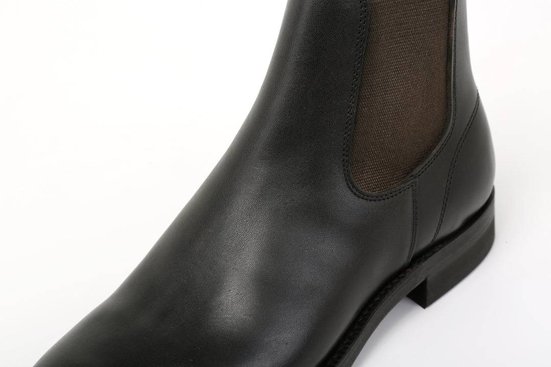 Moto Chelsea boots black horsebutt leather handmade Japan close up