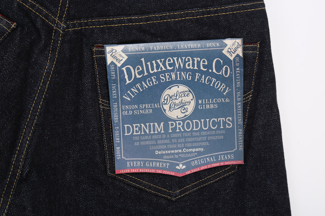 Deluxeware DX7022 22oz Selvedge Denim Jeans – Back Pocket and Product Flasher