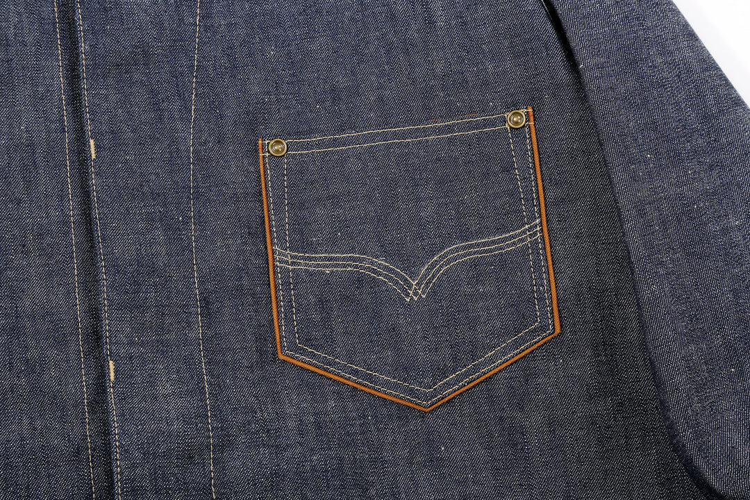 Deluxeware 7640 10.5oz selvedge denim work shirt made in Japan indigo denim shirt pocket detail