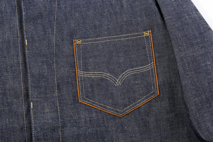 Deluxeware 7640 10.5oz selvedge denim work shirt made in Japan indigo denim shirt pocket detail