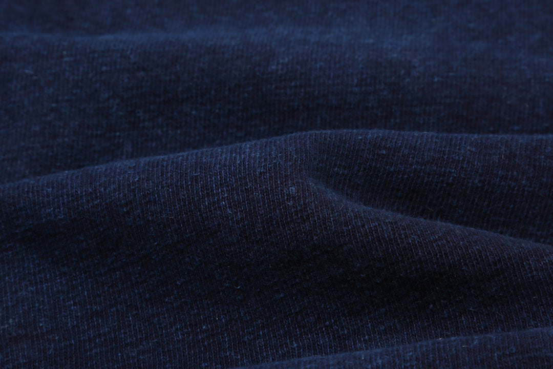 UES 742451 indigo loopwheel crewneck sweatshirt with pocket made in Japan slub cotton fabric close up