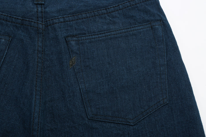Pure Blue Japan OCE-002 14oz Oceanic Indigo Selvedge Jeans – Right Back Pocket and Shoai Leaf Embroidery Detail