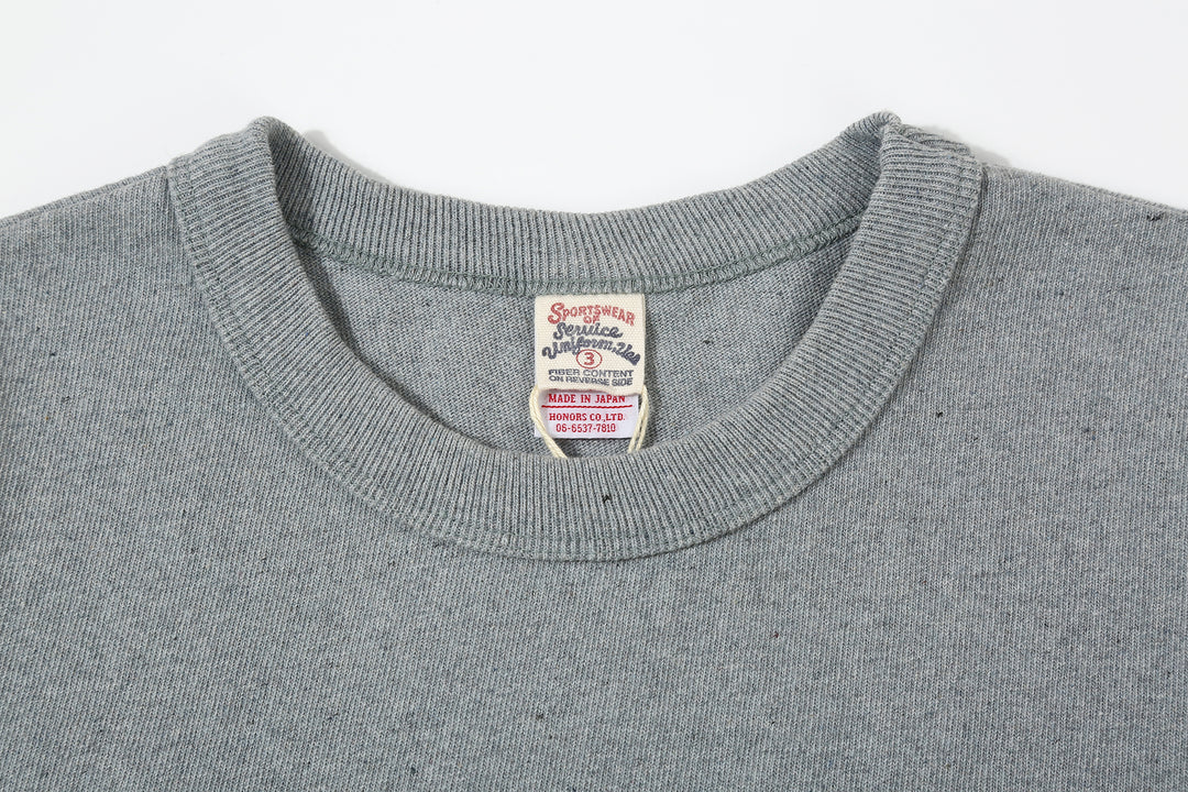 UES recycled denim short sleeve T-shirt made in Japan indigo sax blue collar close up