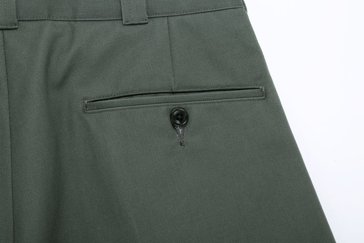 WASEW WSW-25A-010 Vat-Dyed Chino One-Tuck Trousers in wide straight fit, made in Japan right pocket back