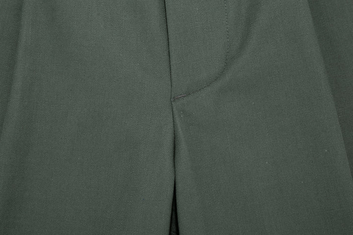 WASEW WSW-25A-010 Vat-Dyed Chino One-Tuck Trousers in wide straight fit, made in Japan crotch seam