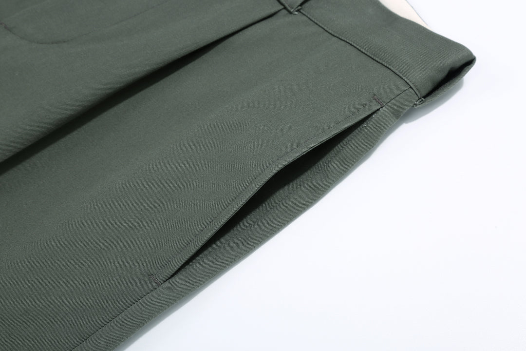 WASEW WSW-25A-010 Vat-Dyed Chino One-Tuck Trousers in wide straight fit, made in Japan left pocket