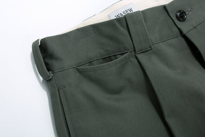 WASEW WSW-25A-010 Vat-Dyed Chino One-Tuck Trousers in wide straight fit, made in Japan coin pocket