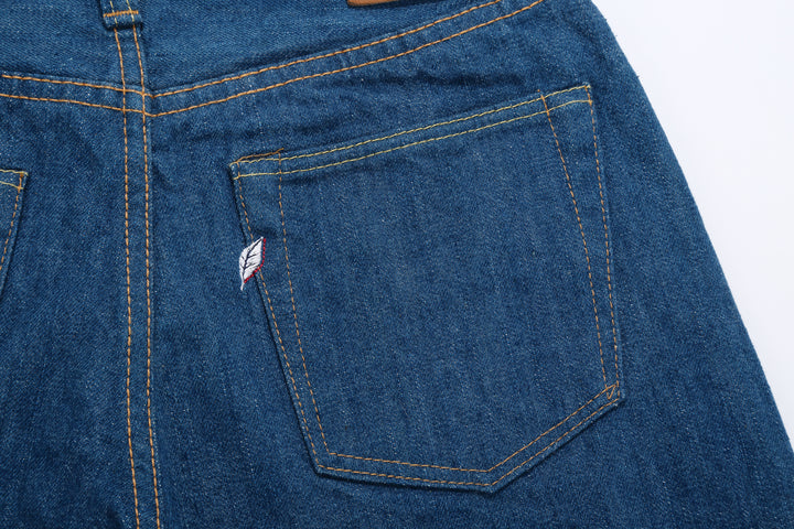Pure Blue Japan greencast indigo selvedge denim relaxed tapered jeans Japan back pocket
