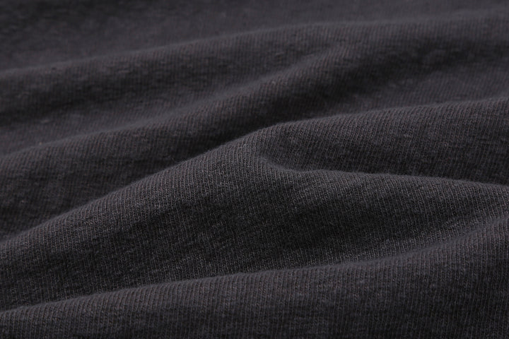 UES 652321 No.8 Slub Yarn Heavyweight T-Shirt – Black Slub Nep Fabric Texture