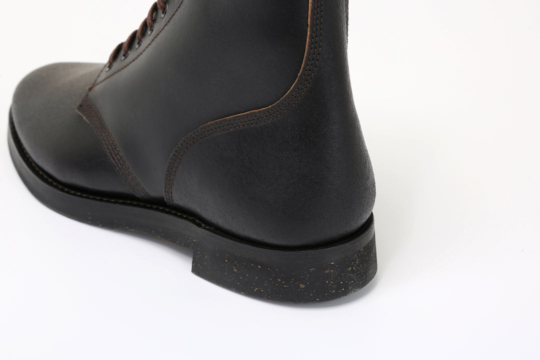 Skoob Infantry M-43 boots Horween waxed flesh leather black heel