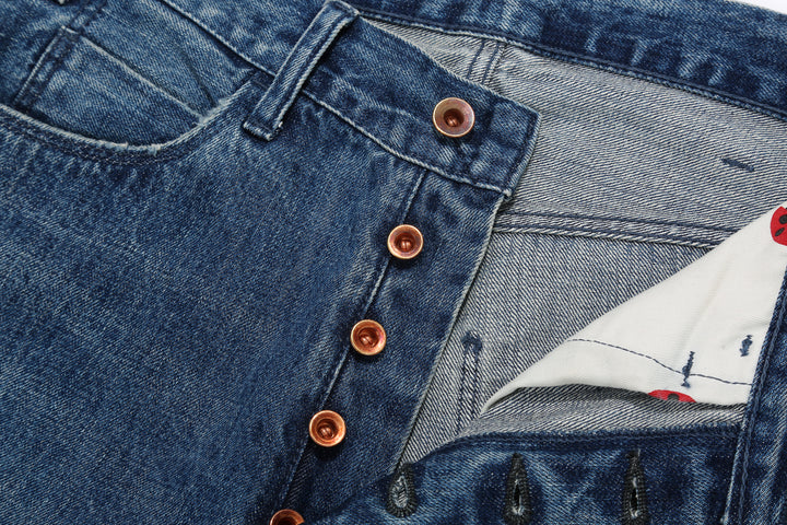 Brú na Bóinne 7777A 13.5oz Selvedge Denim - Patchwork Vintage Wash Wide Tapered Fit Made in Japan Buttons Close Up