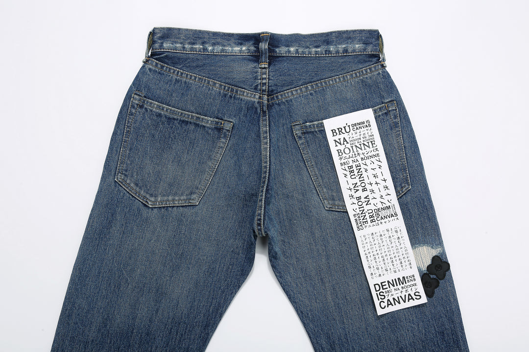 Brú na Bóinne 7772A 13.5oz Selvedge Denim - Midnight Flowers Vintage Wash Back Pockets
