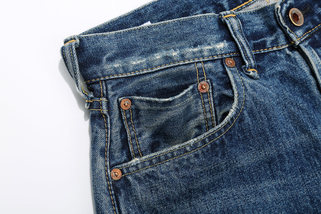 Brú na Bóinne 7772A 13.5oz Selvedge Denim - Midnight Flowers Vintage Wash Front Pocket Right