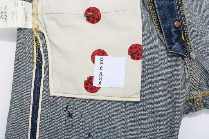 Brú na Bóinne 7772A 13.5oz Selvedge Denim - Midnight Flowers Vintage Wash Brand Label