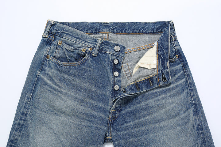 Warehouse 1101 2nd hand selvedge denim jeans vintage wash light indigo straight fit made in Japan button fly