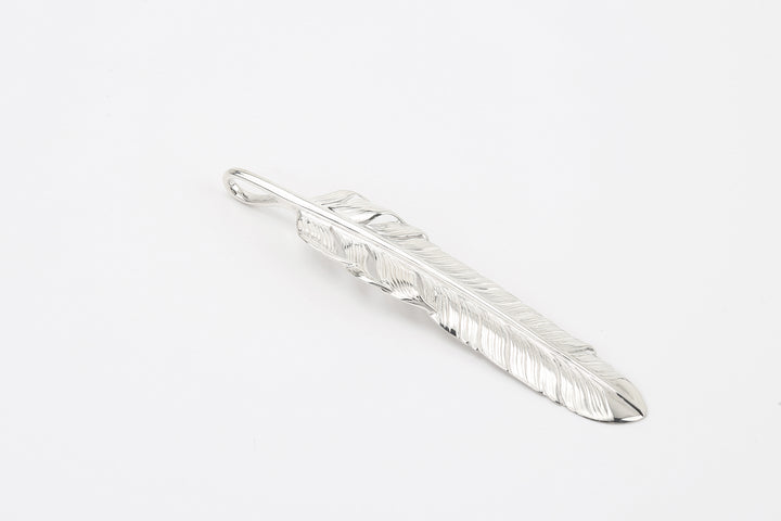 Moto FT-41 Kazekiri feather silver pendant extra large native style Japan handcrafted jewelry detail