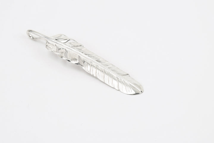 Moto FT-41 Kazekiri feather silver pendant extra large native style Japan handcrafted jewelry detail 2