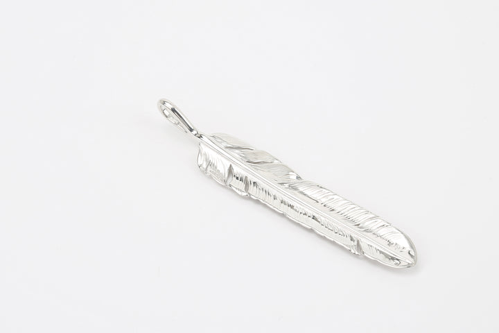 Moto FT-41 Kazekiri feather silver pendant extra large native style Japan handcrafted jewelry detail
