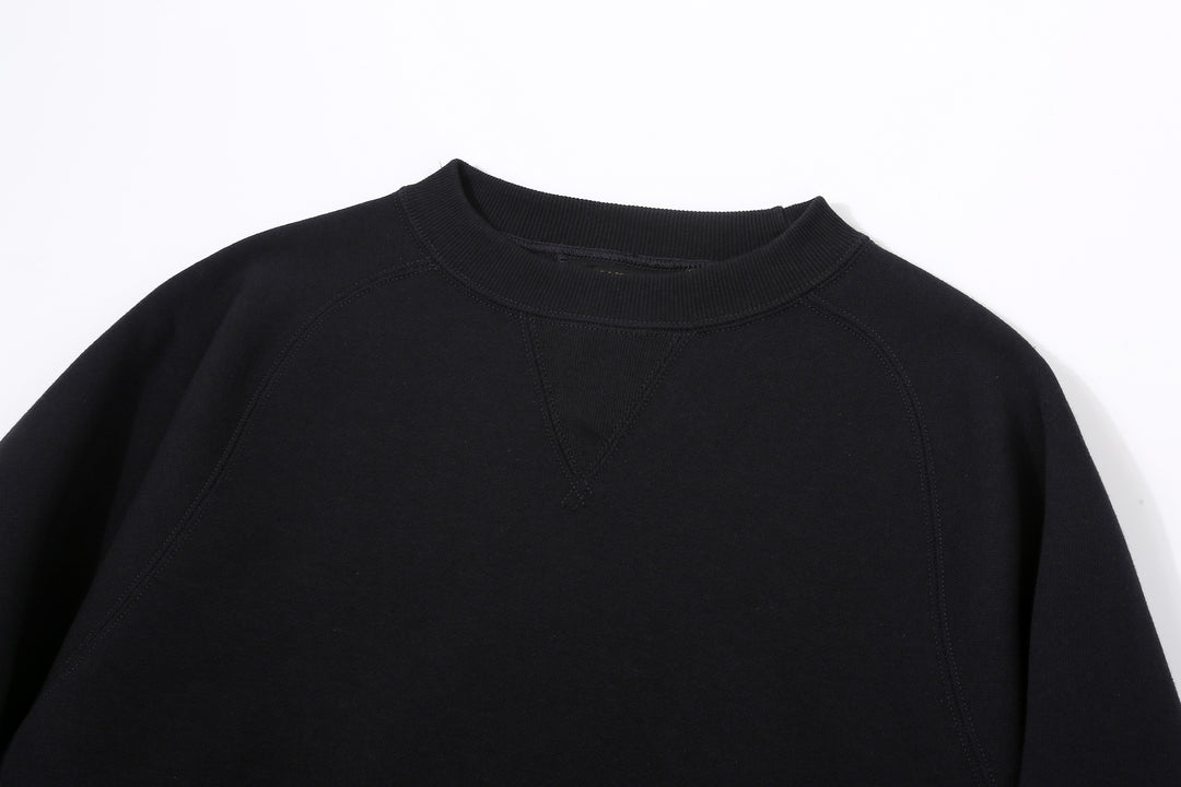 Freewheelers 2534005 Freedom Sleeve Sweatshirt in Jet Navy – Neckline and Freedom Sleeve Detail