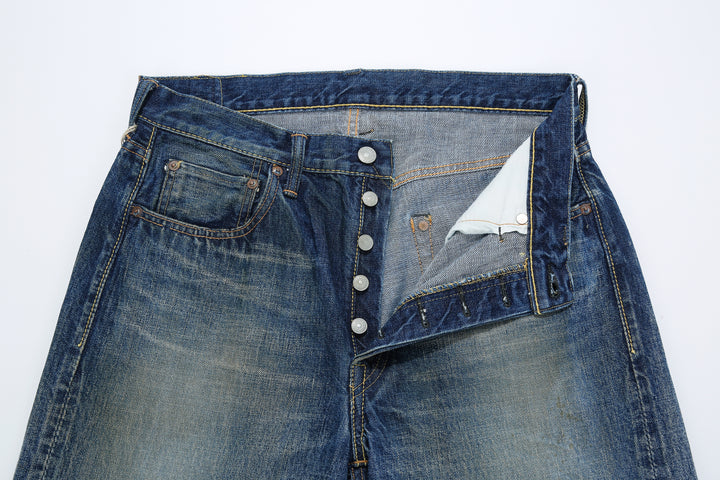 Fullcount 1103 Badass selvedge denim used wash relaxed tapered jeans Japan exclusive detail
