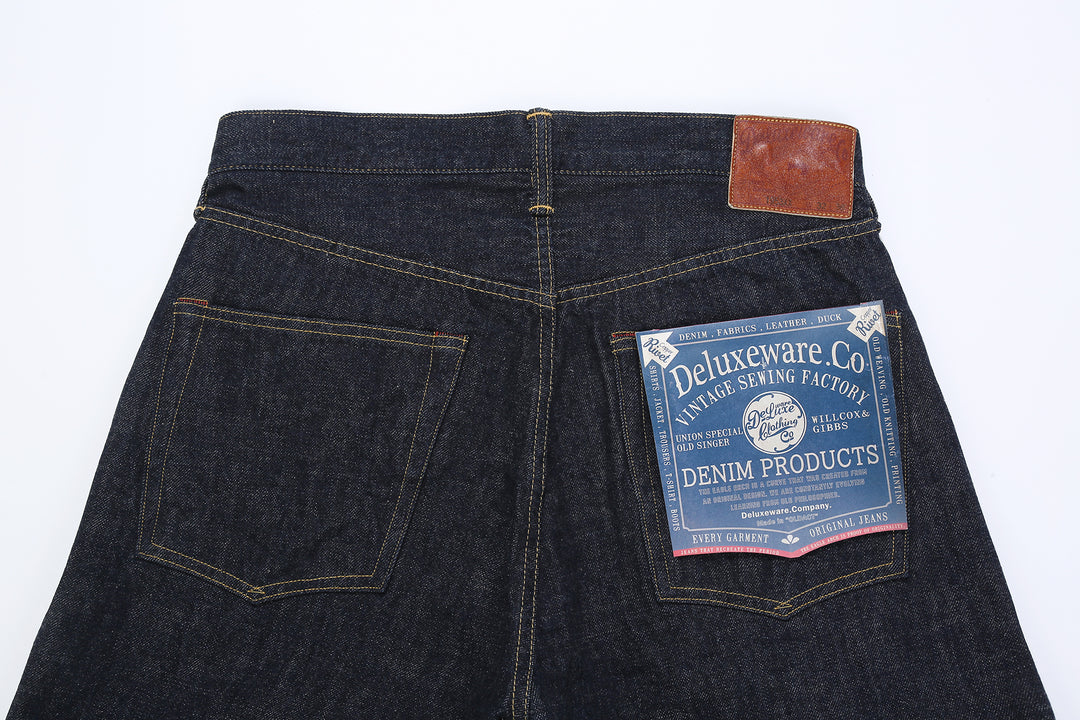 Deluxeware 1953XX 13.6oz selvedge denim straight fit made in Japan indigo jeans back image