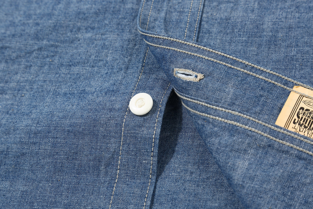Deluxeware 7623 7oz selvedge chambray work shirt light indigo button detail