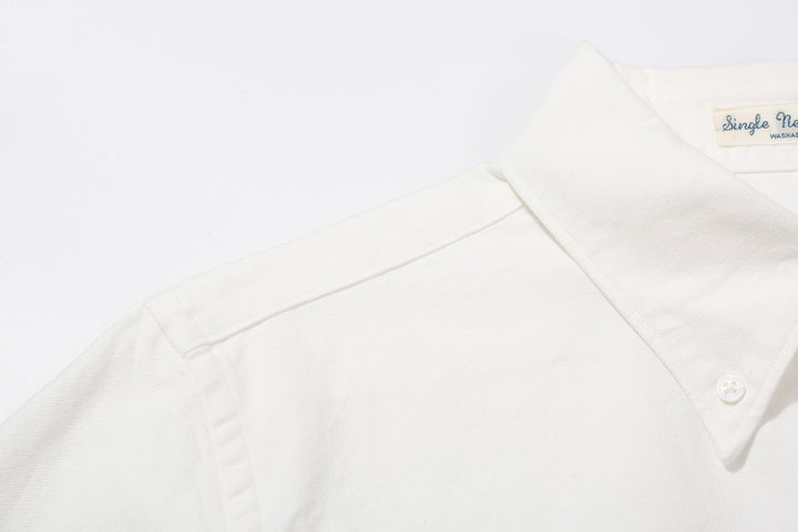 UES 502205 8.6oz Slub Oxford B.D. Shirt White Shoulder and Yoke Detail