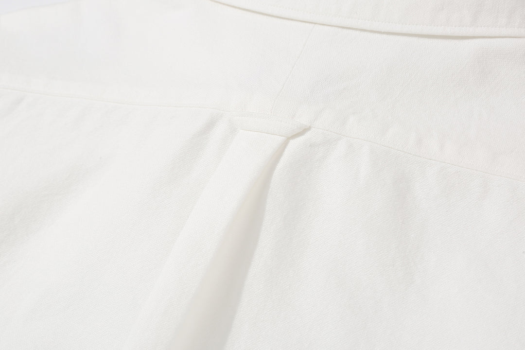 UES 502205 8.6oz Slub Oxford B.D. Shirt White Centre Box Pleat Detail